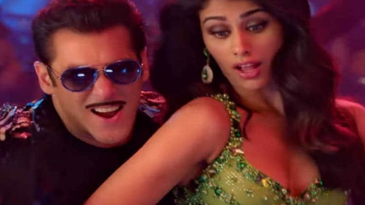 मुन्ना बदनाम हुआ गाना रिलीज