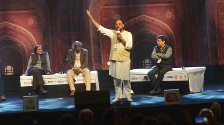 साहित्य आजतक 2019 के मुशायरे में नवाज देवबंदी