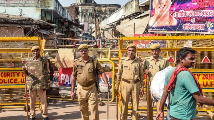 अयोध्या में सुरक्षा व्यवस्था चाक-चौबंद (फोटो-PTI)