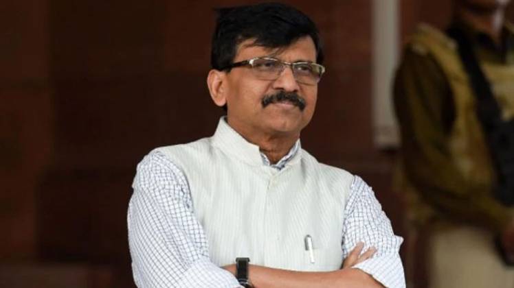 शिवसेना नेता संजय राउत (फाइल फोटो)