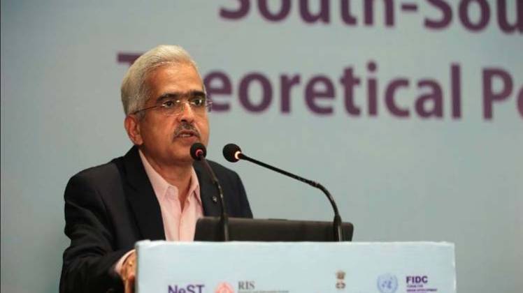 PMC बैंक मामले पर RBI गवर्नर की नजर 