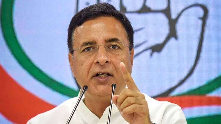 रणदीप सिंह सुरजेवाला (फोटो: PTI)