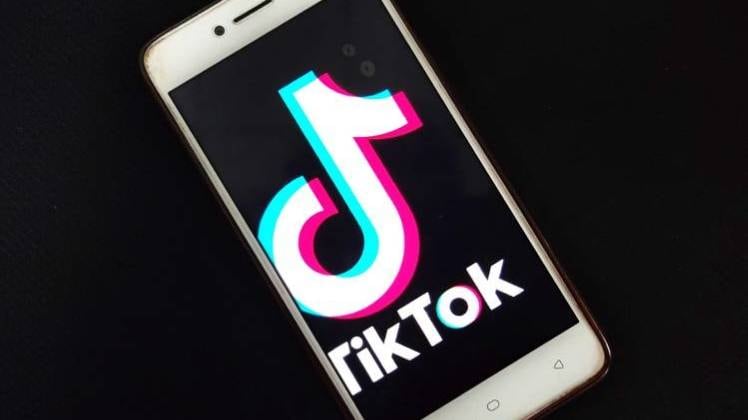 सोशल मीडिया पर टिकटॉक ऐप का क्रेज बढ़ा