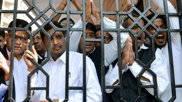 वकीलों की हड़ताल की फाइल फोटो (ANI)