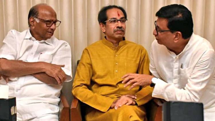 तीनों पार्टियों के न्यूनतम साझा कार्यक्रम का ऐलान हो चुका है (फाइल फोटो-ANI)