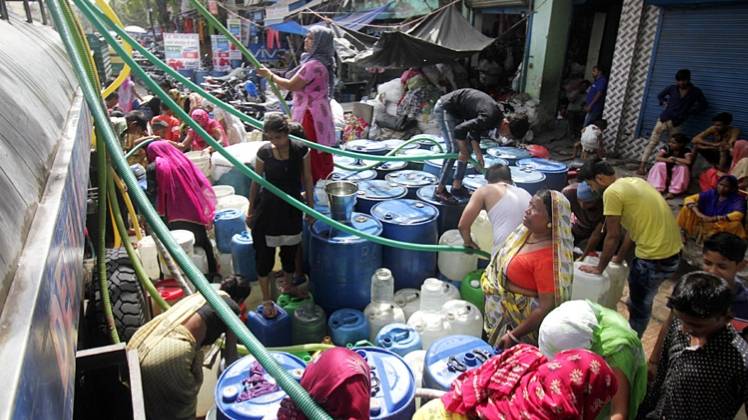 दिल्ली में वाटर टैंकर (फाइल फोटो-ANI)