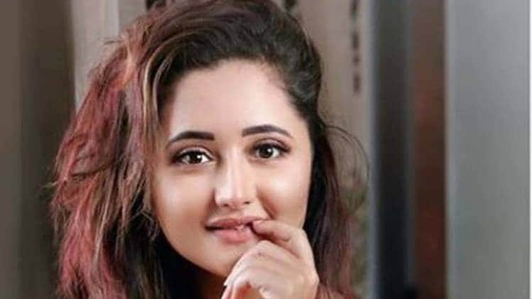 रश्मि देसाई