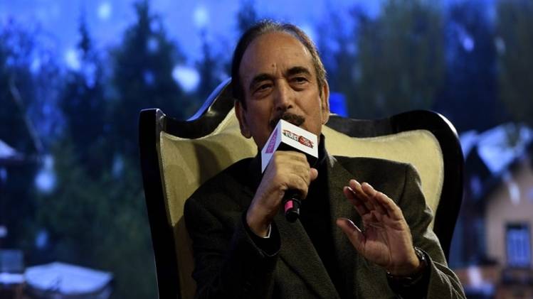 गुलाम नबी आजाद बोले- केंद्र सरकार है नागरिकता कानून पर हो रहे बवाल की जिम्मेदार गुलाम नबी आजाद बोले- केंद्र सरकार है नागरिकता कानून पर हो रहे बवाल की जिम्मेदार