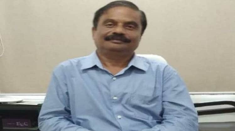 सहायक आयुक्त का पंखे से लटकता मिला शव 