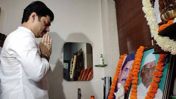 एनसीपी नेता धनंजय मुंडे (फोटो-Twitter/dhananjay_munde)