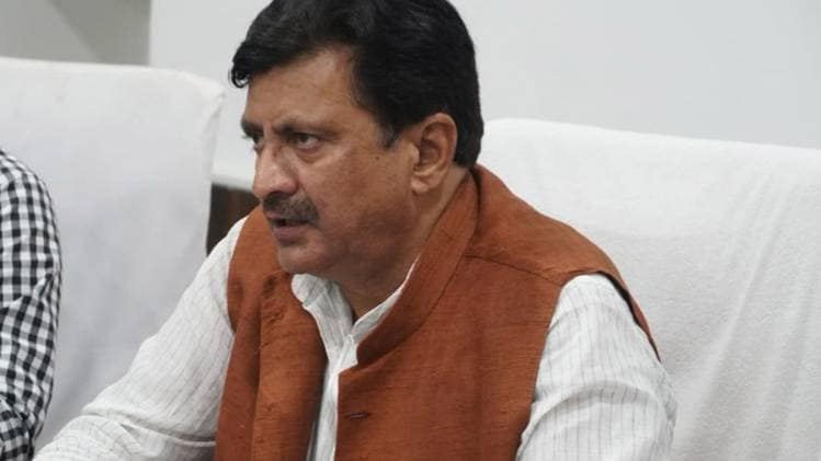 सतना से बीजेपी सांसद गणेश सिंह (फोटो-टि्वटर)