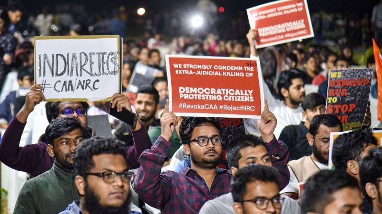 राष्ट्रीय जनसंख्या रजिस्टर पर कैबिनेट ने मुहर लगाई (फाइल फोटो-PTI)