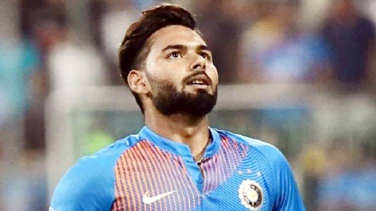 ऋषभ पंत (ट्विटर)