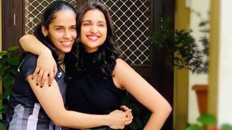 साइना नेहवाल-परिणीति चोपड़ा