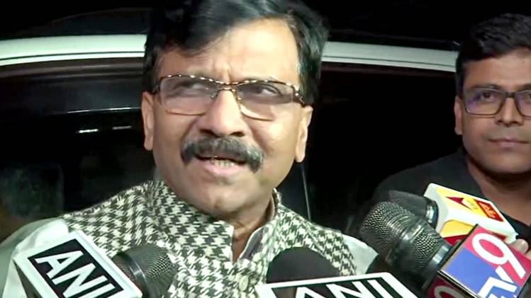 शिवसेना नेता संजय राउत की फाइल फोटो (ANI)