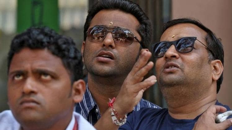 सेंसेक्‍स और निफ्टी में बड़ी गिरावट