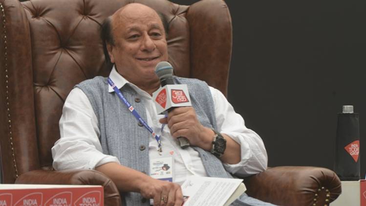 साहित्य आजतक के मंच पर उदय प्रकाश