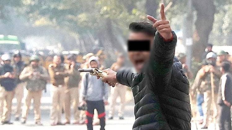 फेसबुक ने आरोपी का अकाउंट किया डिलीट (Courtesy- Reuters)