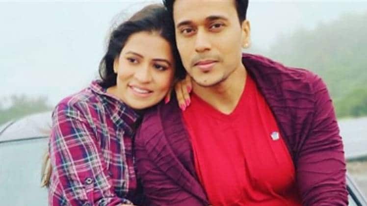 गर्लफ्रेंड संग ये है मोहबब्तें फेम एक्टर