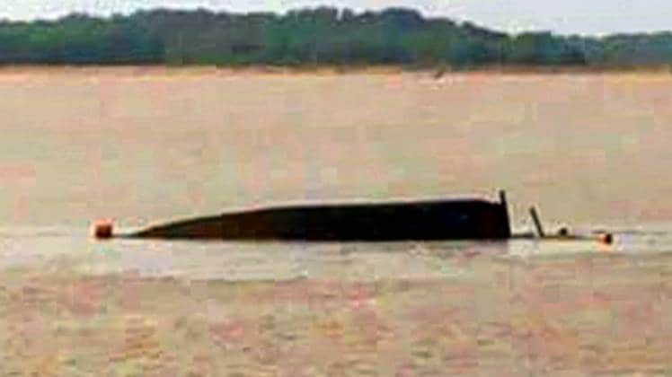 मनेर में आपस में टकराईं दो नावें (प्रतीकात्मक तस्वीर-ANI)