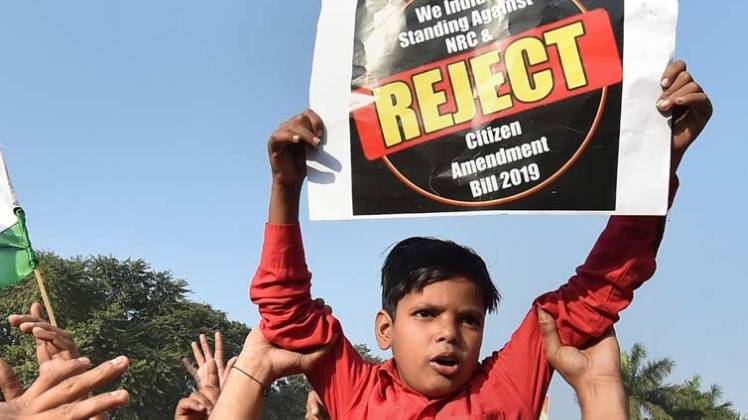 सीएए के खिलाफ देशभर में हो रहे प्रदर्शन (PTI)