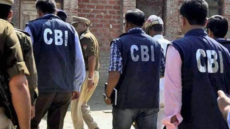 51 कंपनियों, 3 राष्ट्रीय बैंकों के खिलाफ CBI का एक्शन (प्रतीकात्मक तस्वीर-PTI)