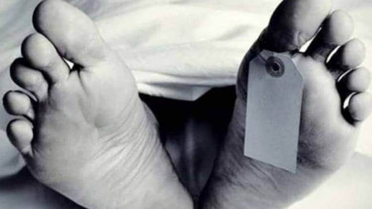 पिता की लाश के साथ रह रहा था बेटा (प्रतीकात्मक फोटो)