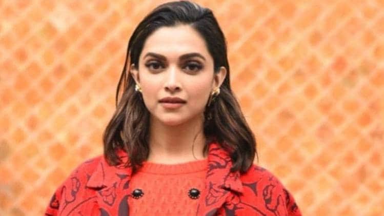 दीपिका पादुकोण को लेकर जारी है राजनीति