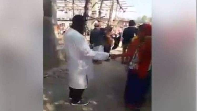 वायरल वीडियो (फोटो- स्क्रीनशॉट)