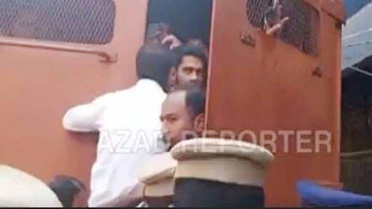 वायरल वीडियो से ली गई तस्वीर