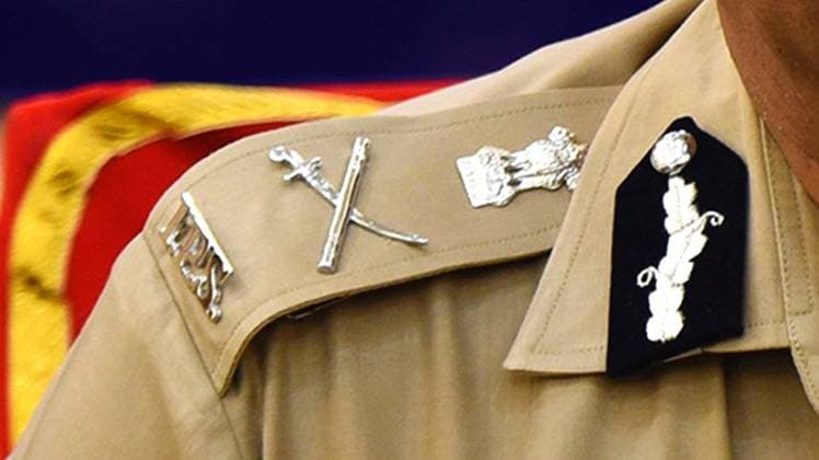 यूपी के दो शहरों में पुलिस कमिश्नर प्रणाणी लागू हो गई है