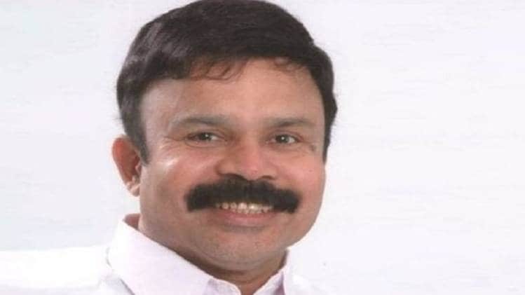 केसी पलानीसामी गिरफ्तार