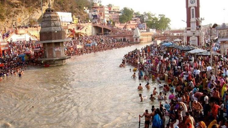 Makar Sankranti 2020: 15 जनवरी की खिचड़ी पर करें स्नान और दान