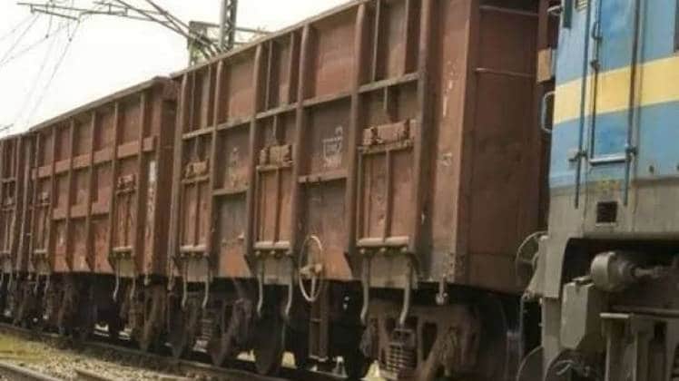 IRCTC Train Delay Refund Rules: सांकेतिक तस्वीर