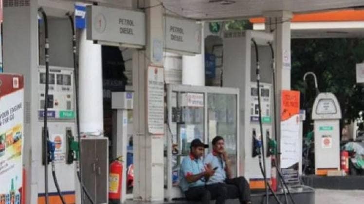 नए पेट्रोल पंप के लिए ये है निर्देश (फाइल फोटो)