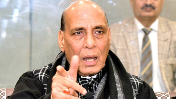 सीएए के समर्थन में मेरठ में राजनाथ सिंह ने रैली को संबोधित किया (ANI)