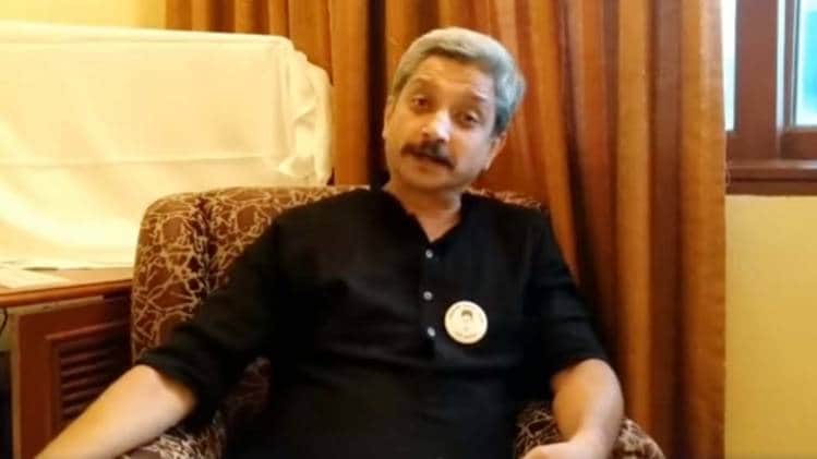 प्रोफेसर सोमन को राहुल गांधी की आलोचना करना भारी पड़ा (फोटो: फेसबुक/YogeshSoman)