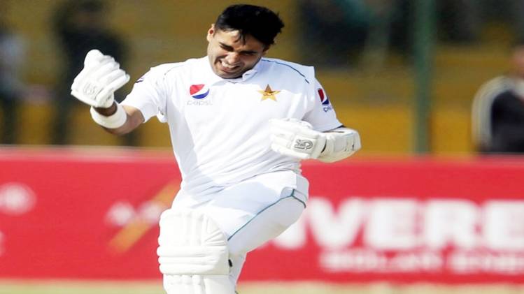 पाकिस्तानी बल्लेबाज आबिद अली (AP)