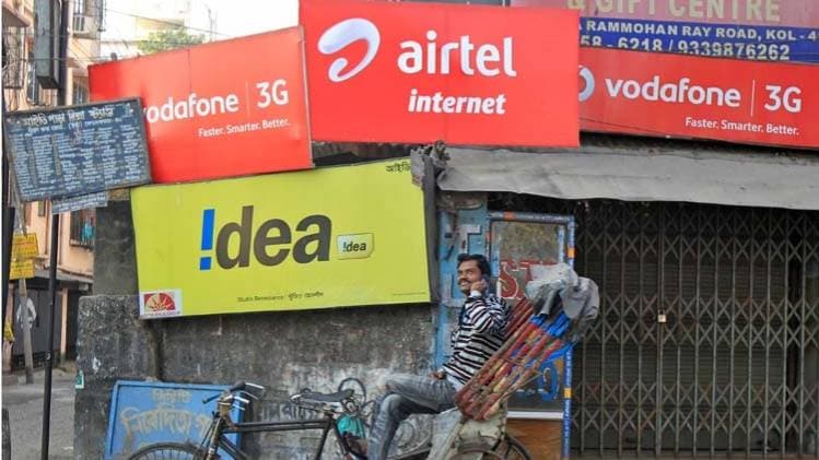 AGR बकाया टेलीकॉम कंपनियों के लिए बड़ा बोझ (फाइल फोटो: रॉयटर्स)