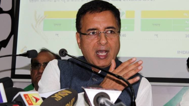 कांग्रेस प्रवक्ता रणदीप सुरजेवाला (फोटो-PTI)