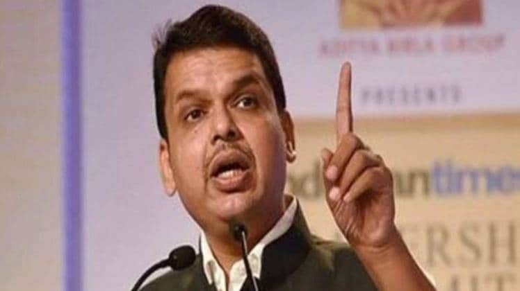 महाराष्ट्र के पूर्व मुख्यमंत्री देवेंद्र फडनवीस (फाइल फोटो)