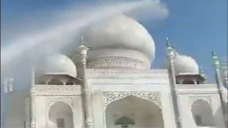 वायरल वीडियो से ली गई तस्वीर