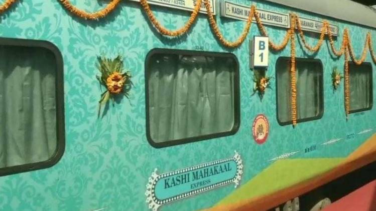 काशी-महाकाल एक्सप्रेस से प्रदेशों के पर्यटन को बढ़ावा मिलेगा