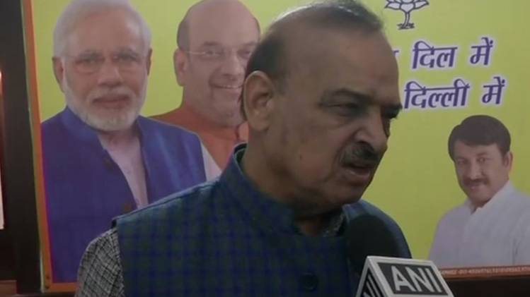 ओपी शर्मा ने कहा- अरविंद केजरीवाल आतंकियों से हमदर्दी रखते हैं (ANI)