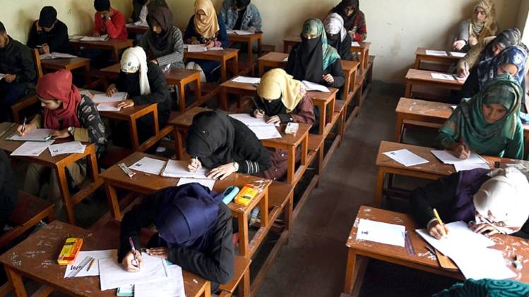 कन्नड़ विकास प्राधिकरण ने स्कूल के खिलाफ कड़ी कार्रवाई की चेतावनी दी है (सांकेतिक फोटो-ANI)