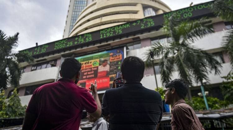 Share Market Today शेयर बाजार हरे निशान में (फाइल फोटो: PTI)