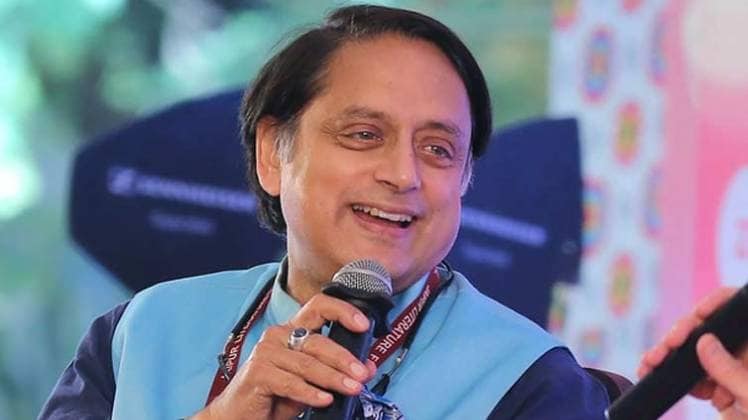 कांग्रेस के वरिष्ठ नेता शशि थरूर (फाइल-PTI)