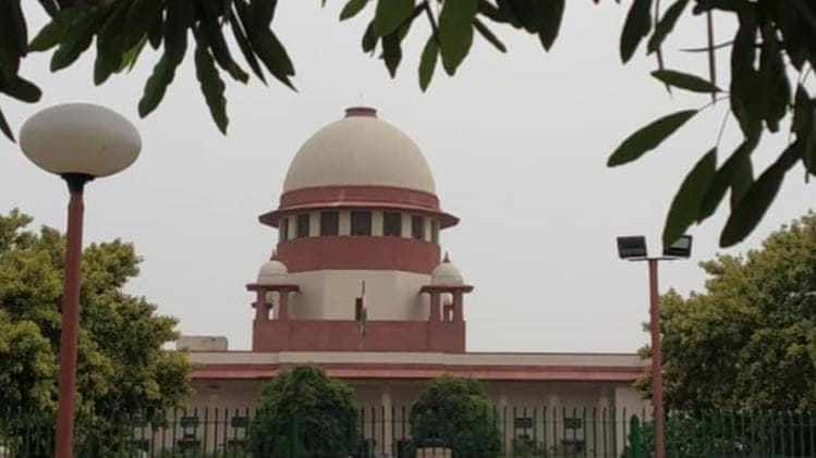 याचिका में राजनीतिक दलों के खिलाफ कार्रवाई की मांग (फाइल फोटो)