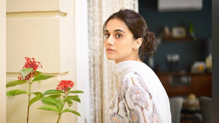 तापसी पन्नू