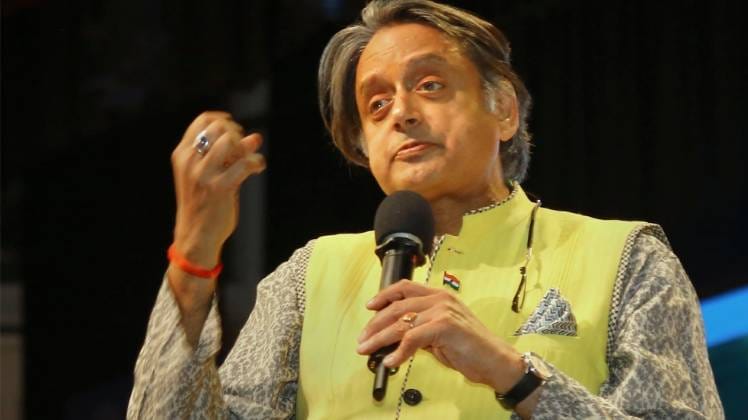 शशि थरूर (फाइल फोटो- PTI)